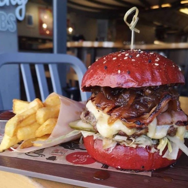 The Best Places in Wellington to get Burgers, Buns, and Baos!