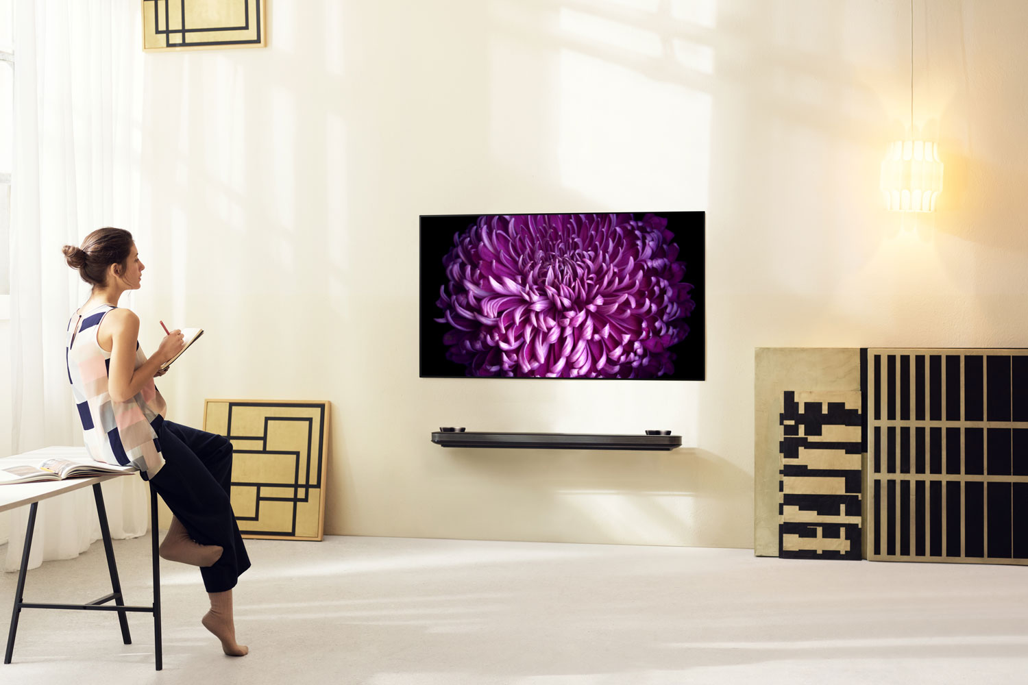 World S Thinnest Television Launched Viva