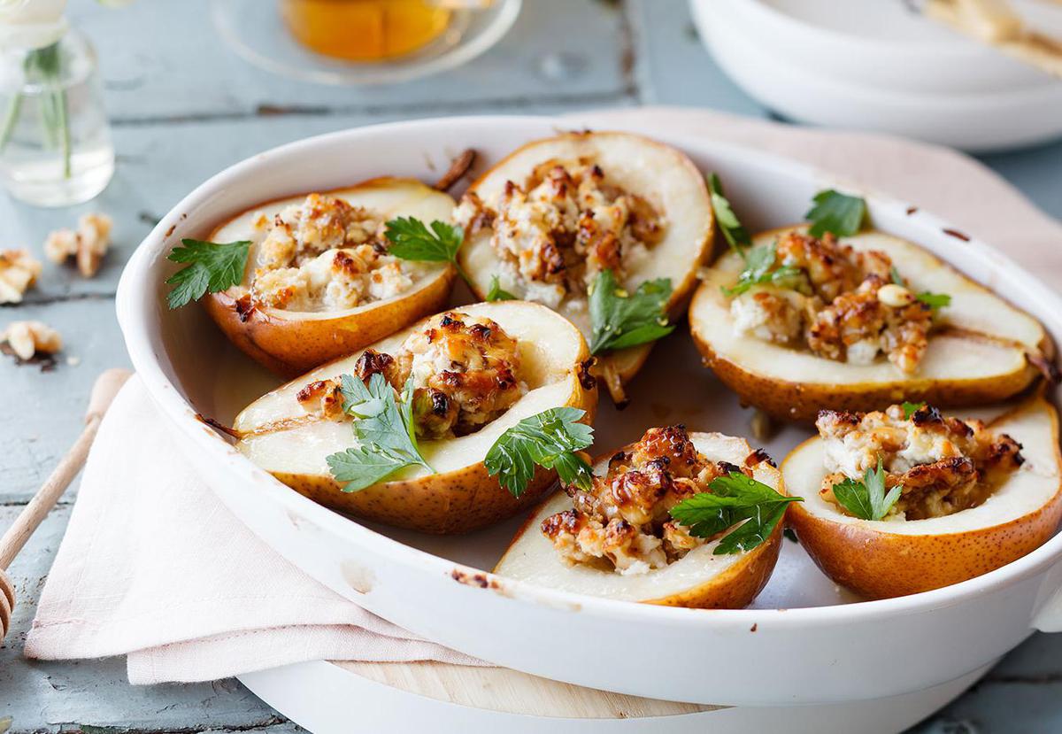 Stuffed Pears Recipe with Goat’s Cheese, Walnut and Honey - Viva