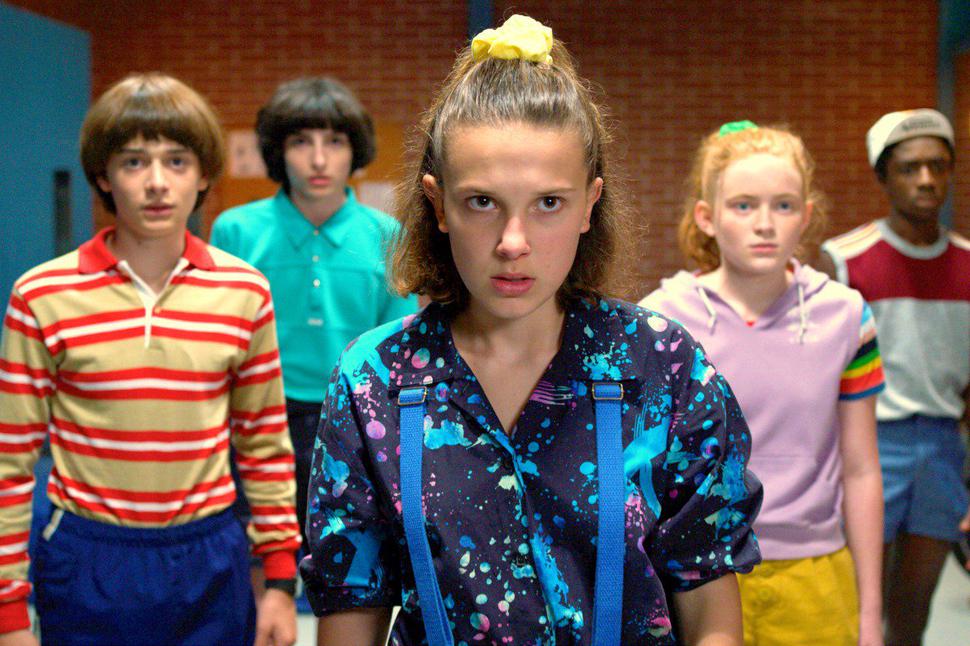 Stranger Things Style Guide A Closer Look At The Fashion Of