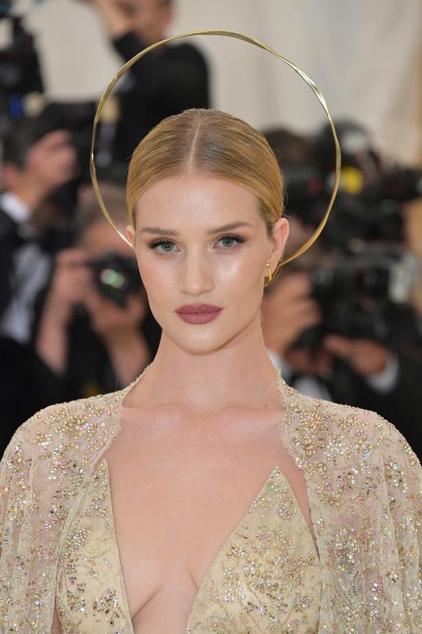 Rosie Huntington Whiteley S Beauty Evolution Her Best Looks