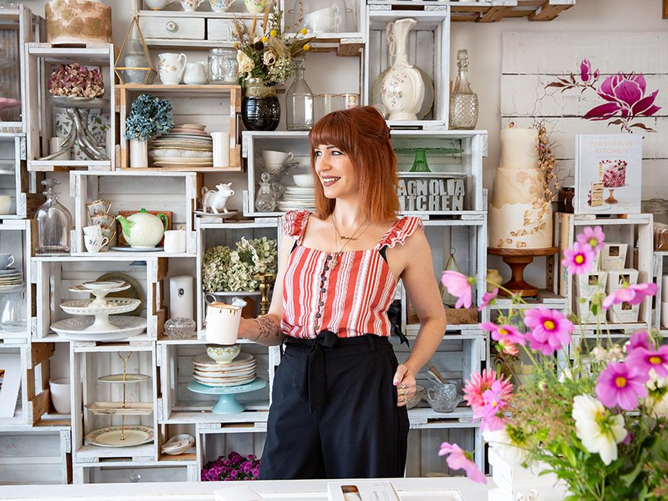 Bets Gee Of Magnolia Kitchen Shares Her Top Wedding Cake